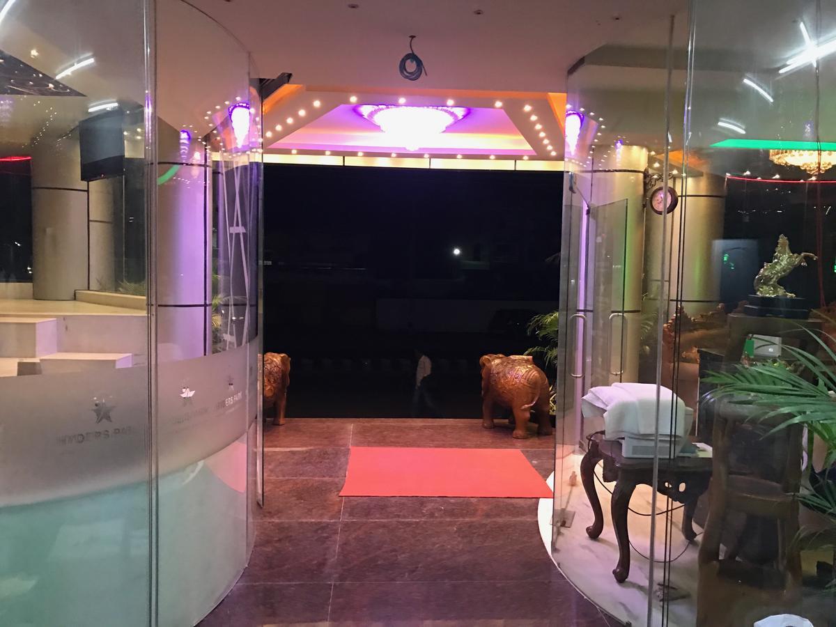 Hyders Park The Business Hotel Thanjavur Exterior photo